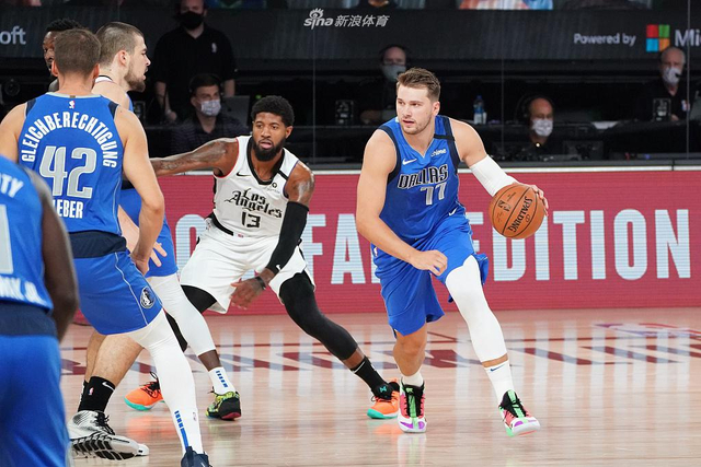 区内完成高 区内完成高