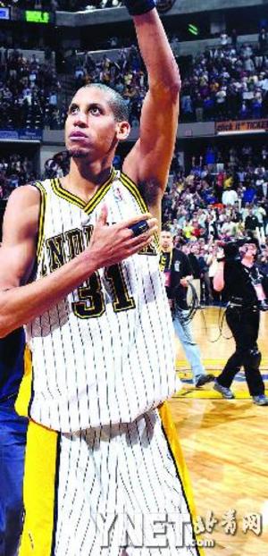 球员填补空 球员填补空