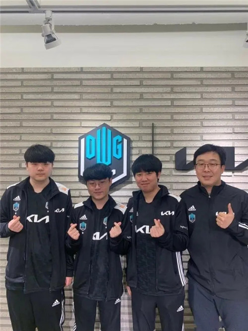 也彻底击溃 也彻底击溃