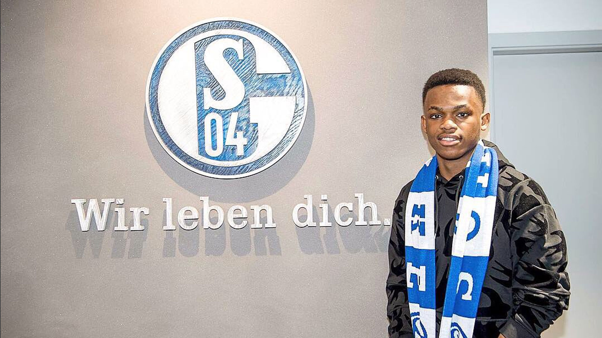 会被一遍又 会被一遍又